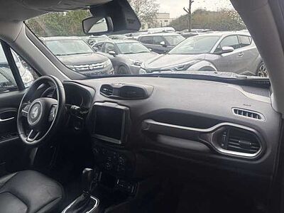 Jeep Renegade T-GDi 1.3 +Beatsaudio+Navi+LED+