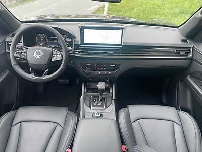 KGM Musso Grand Black 6/AT/AWD+BSW+Navi+Sitzhzg+