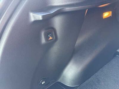 Jeep Compass S Plug-In Hybrid 4WD +Keygo+Tempo+Navi+