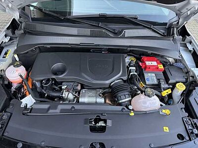 Jeep Compass S Plug-In Hybrid 4WD +Keygo+Tempo+Navi+