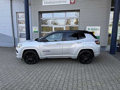 Jeep Compass S Plug-In Hybrid 4WD +Keygo+Tempo+Navi+