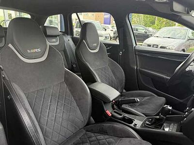 SKODA Octavia TSI RS 2.0 Combi +Navi+CarPlay+Totwinkel