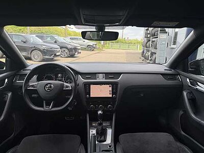 SKODA Octavia TSI RS 2.0 Combi +Navi+CarPlay+Totwinkel