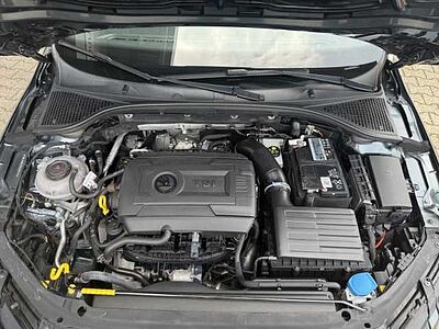SKODA Octavia TSI RS 2.0 Combi +Navi+CarPlay+Totwinkel
