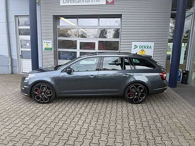 SKODA Octavia TSI RS 2.0 Combi +Navi+CarPlay+Totwinkel