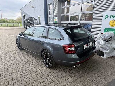 SKODA Octavia TSI RS 2.0 Combi +Navi+CarPlay+Totwinkel