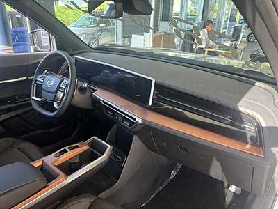 KGM Torres NOMAD +Navi+Carplay+RCam+Ambiente+LED+