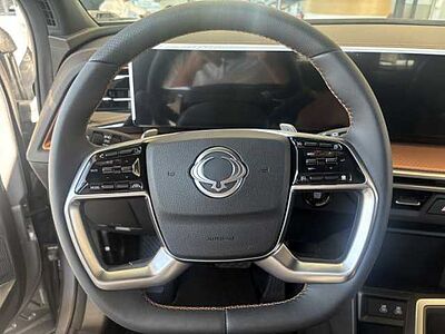 KGM Torres NOMAD +Navi+Carplay+RCam+Ambiente+LED+