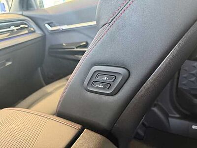 KGM Actyon Lux 6/AT 2WD 2Tone +Totw+CarPlay+LED+
