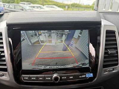 SsangYong REXTON Xdi 2.2 Allrad Quartz+Winterräder+AHK+