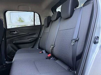 Suzuki Swift Comfort CVT Hybrid +Totw+Navi+RCAm+LED+