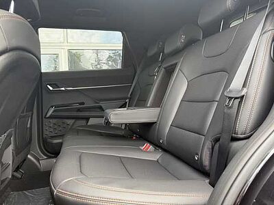 KGM Torres Nomad Hybrid 2WD +Tempomat+LED+CarPlay